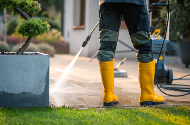 Why Choose Our Certified Pressure Washing Experts for Your Project Needs in Rapid City, MI?